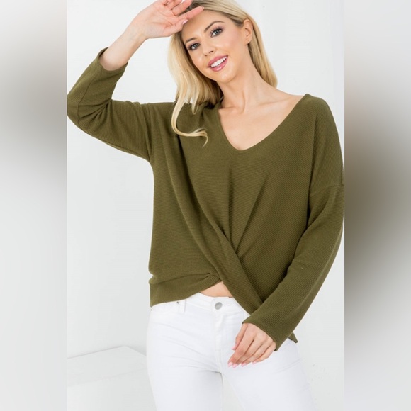 Front twist soft sweater in olive green - Picture 9 of 10